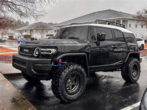 Black Lifted Toyota FJ Cruiser Off Road build With Long Travel Suspension