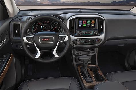 GMC Canyon Crew Cab Specs & Photos - 2014, 2015, 2016, 2017, 2018, 2019 ...