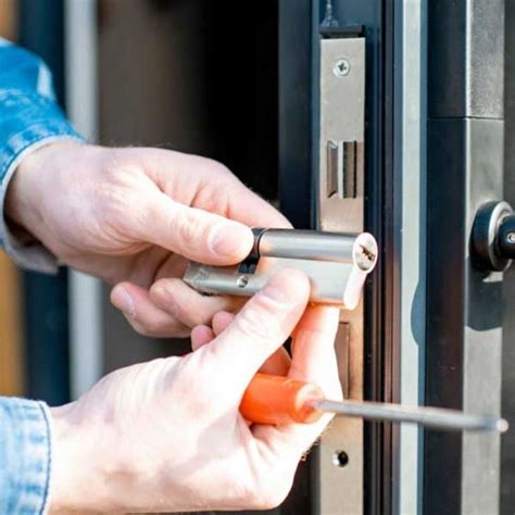 Commercial Door Lock Repair & Replacement | Expert Service