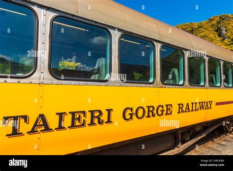 Dunedin Railways tour of the Taieri Gorge, Otago, South Island, New Zealand Stock Photo - Alamy