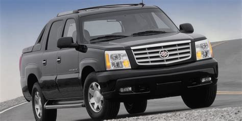 2013 Cadillac Escalade EXT Review, Pricing and Specs