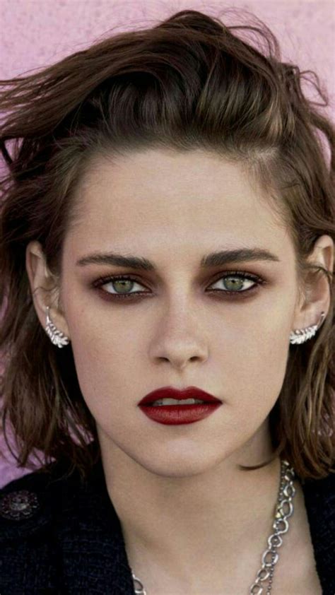 Kristen Stewart 90s Grunge Makeup, Goth Makeup, Dark Makeup, Vampire Makeup, Beauty Makeup ...