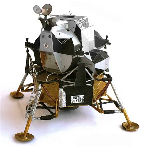 The Great Canadian Model Builders Web Page!: Grumman LM (Lunar Module)