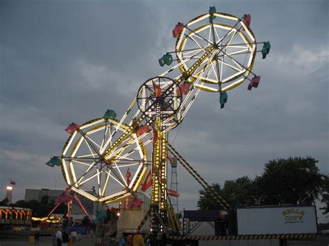 Double Ferris Wheel | A view of the double ferris wheel on t… | Flickr