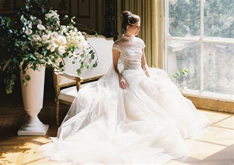 A slice of European opulence in this wedding editorial in the midst of Washington DC ...