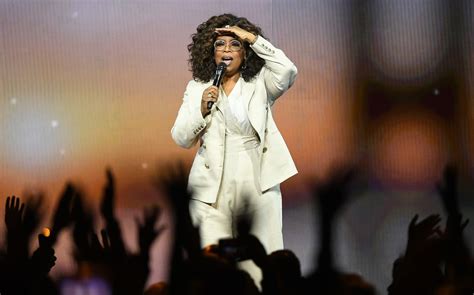 Classic 'Oprah Winfrey Show' episodes return in podcast form | Engadget