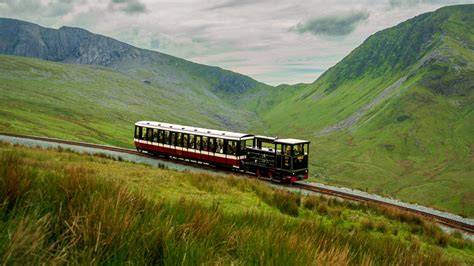 What it’s like to do the Snowdon Mountain Railway,…