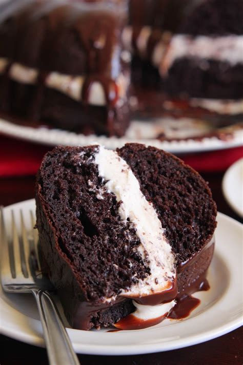 Eat Cake For Dinner: Chocolate Whoopie Pie Cake