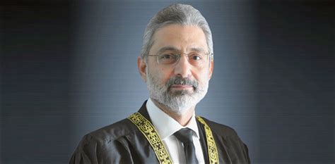 Fed govt defends reference against Justice Qazi Faez Isa before SC