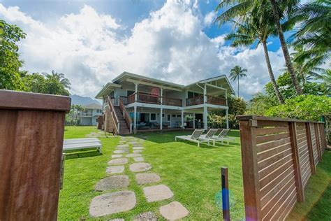 Exceptional Hanalei Beachfront Compound