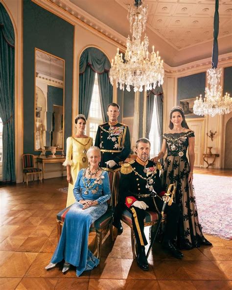 the royal family poses for a photo in their official stately regal ...