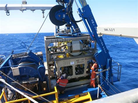 Everything You Wanted to Know About ROV Comanche - Schmidt Ocean Institute