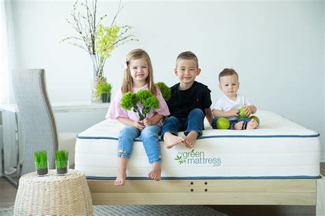 Best Organic Mattress For Kids - Miinullekko