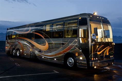 priceit.in | Luxury motorhomes, Luxury rv, Motorhome