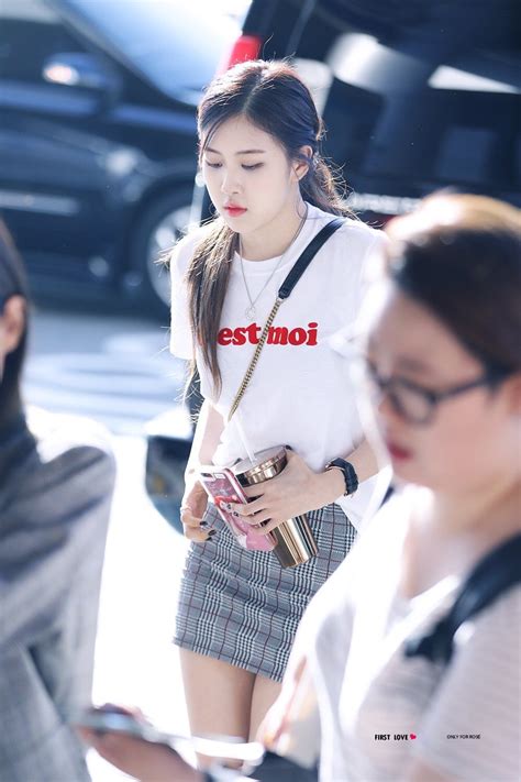 Blackpink Rose Airport Fashion Kpop Fashion Korean | Fashion, Korean ...