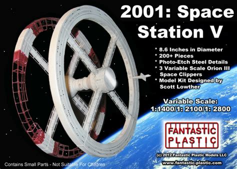 2001 Space Station V Model Kit by Fantastic Plastic - Fantastic Plastic ...