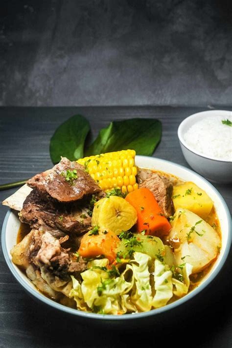 Olla De Carne (Costa Rican Beef Stew)