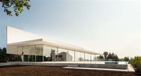 Fran Silvestre Arquitectos' Hoffman House Is Secretly Private | OPUMO ...