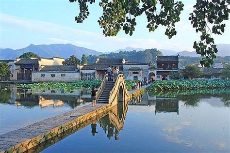 Hongcun Ancient Village Half-Day Private Tour from Huangshan 2024