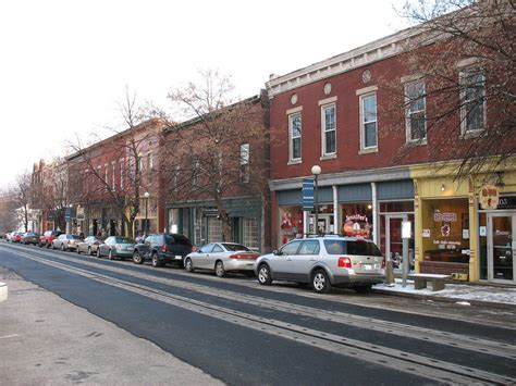 La Grange, Kentucky (Downtown) | A regular freight train run… | Flickr