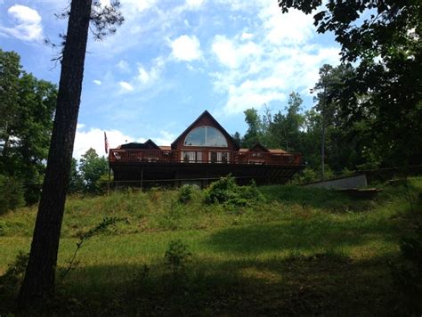 Greers Ferry Cabin, Log Cabins, Drasco, United States of America | Glamping Hub