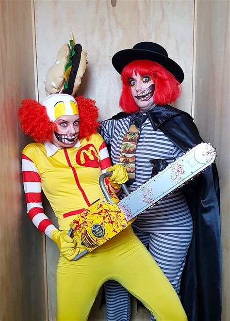 Ronald McDonald and Hamburglar Horror - Snog The Frog