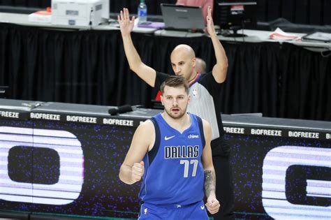 Luka Doncic's 3-point barrage leads Mavs past Blazers | Inquirer Sports