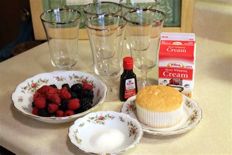 parfait ingredients - Simply Real Moms