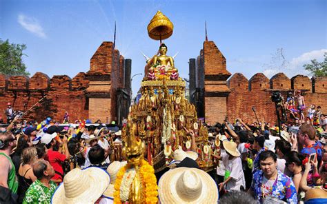 Chiang Mai braces for watered-down Songkran as city chokes in smog ...