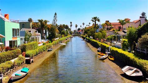 Why Your L.A. Vacation Should Start With Breakfast In Venice | Condé ...