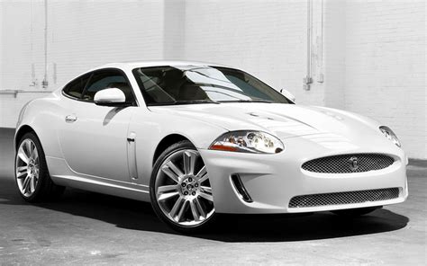 2009 Jaguar XKR 5.0 Coupe - price and specifications