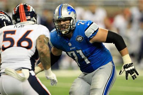 Riley Reiff Injury Status Update: Will Reiff Play?