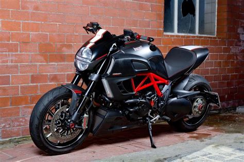 Custom Ducati Diavel