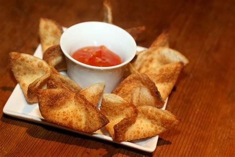 Lobster Rangoon Is a Riff On A Classic Chinese Dish | Crab rangoon, Thai sweet chili sauce ...