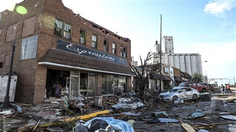 Perryton, Texas tornado: At least 4 dead, dozens injured after ...