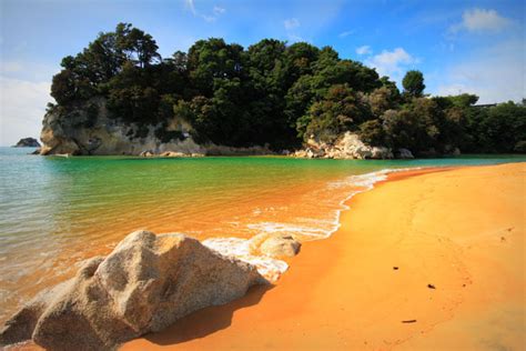 20 Best Beaches In New Zealand For A Romantic Holiday