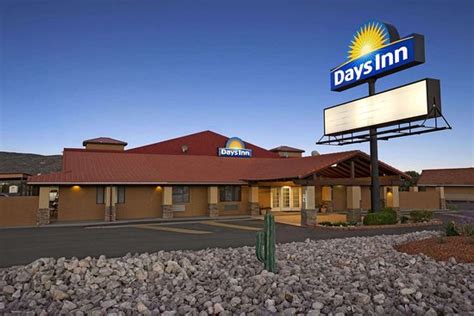 DAYS INN BY WYNDHAM GRANTS $64 ($̶8̶6̶) - Updated 2021 Prices & Hotel ...