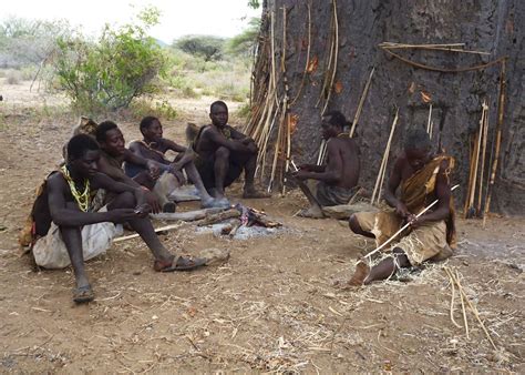 Walk with the hunter-gatherer Hadzabe Tribe | Audley Travel UK