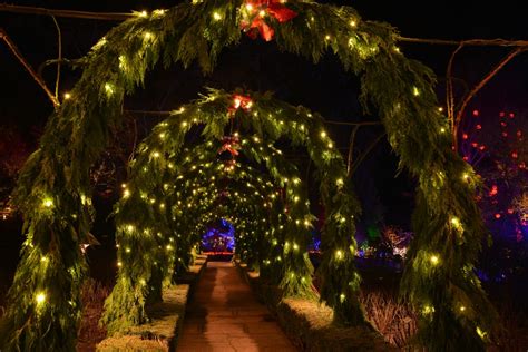 The Butchart Gardens – Victoria, Canada – Visiting at Christmas