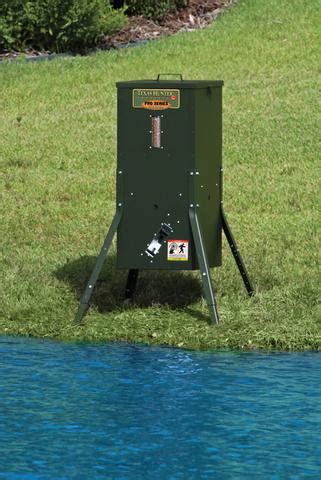 Solar-Powered Fish Feeder – Jones Fish Hatcheries & Dist., LLC