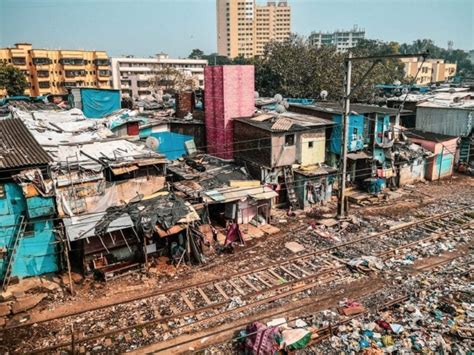 WITHOUT A GUIDE IN DHARAVI - MUMBAI'S BIGGEST SLUM - Our Taste For Life