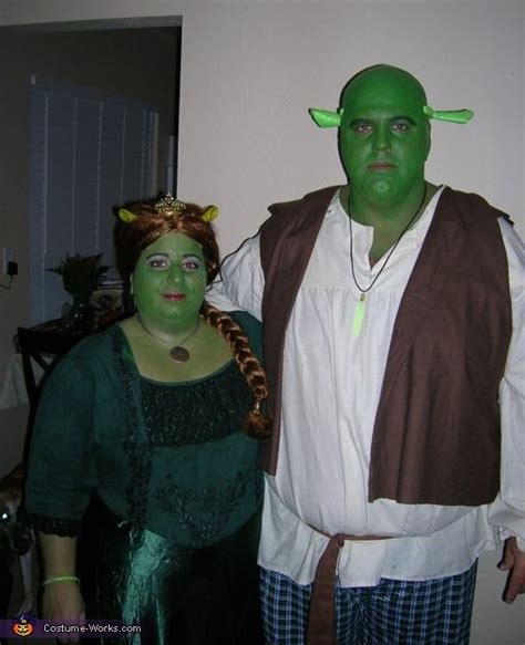 Homemade Shrek and Fiona Costume for Couples | Costumi di coppia, Idee ...