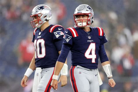 NFL Fans Calling For Change At Quarterback For Patriots - The Spun