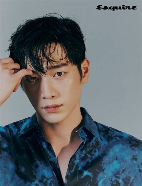 Seo Kang Joon Exudes A Manly And Mysterious Aura For Esquire Magazine