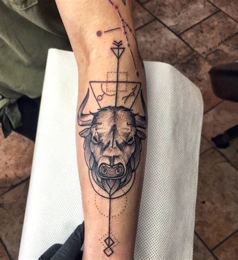 Top 172 + Bull forearm tattoo - Spcminer.com