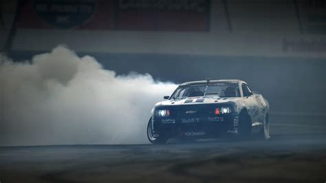 Racing Car Smoke Wallpapers - Wallpaper Cave