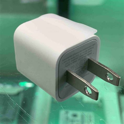 Genuine Apple iPhone 5W Watt USB Power Charger Adapter for iPhone A1385 | MacBlowouts