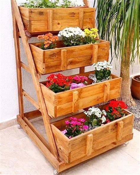 Decoration with DIY wooden pots and flower boxes that giving the garden a special charm | My ...