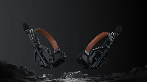 Hollyland's Cutting-Edge Headsets Enhance Your On-Set Communication | No Film School