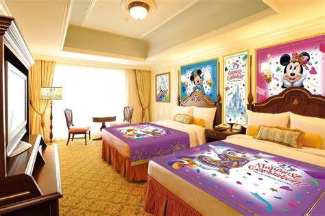 Five Ways to Immerse in Tokyo Disney Resort® 35th ‘Happiest Celebration ...